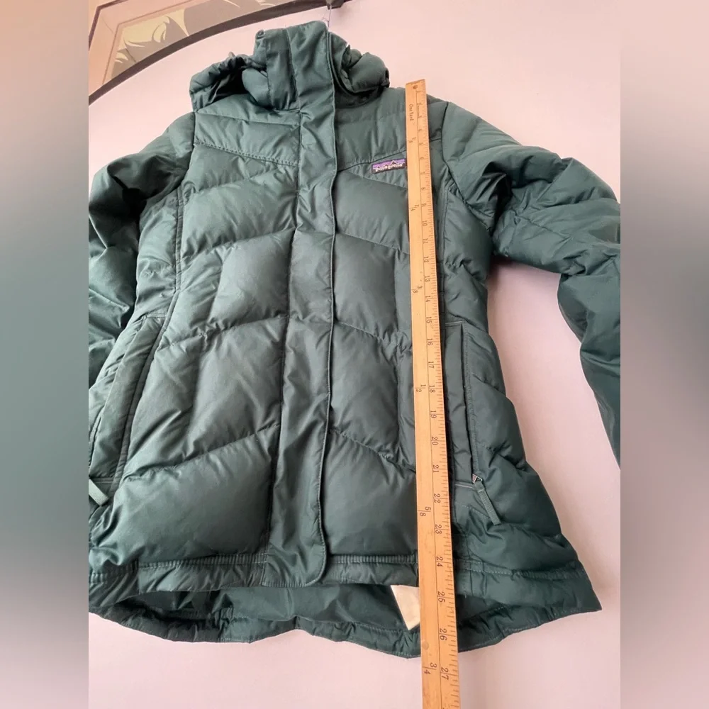 Patagonia Down With It Insulated hooded Parka‎ coat Small